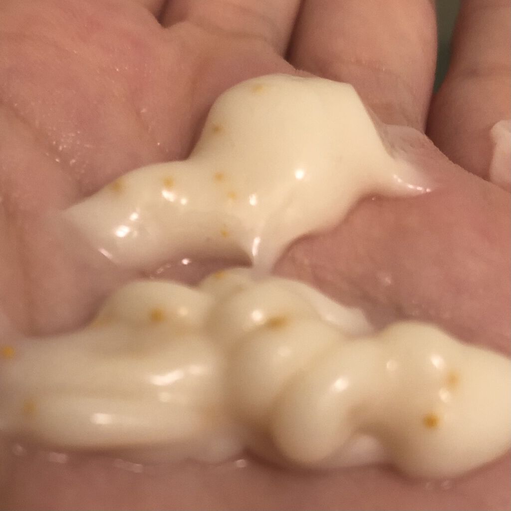 ミラクルズ カラーシャイン カプセルミックスクリーム/パンテーン/洗い流すヘアトリートメントを使ったクチコミ（3枚目）