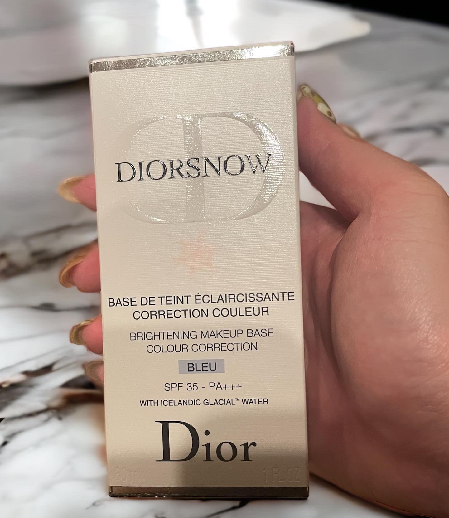 【旧】スノー メイクアップ ベース UV35 SPF35／PA+++ ブルー シェード/Dior/化粧下地を使ったクチコミ（3枚目）