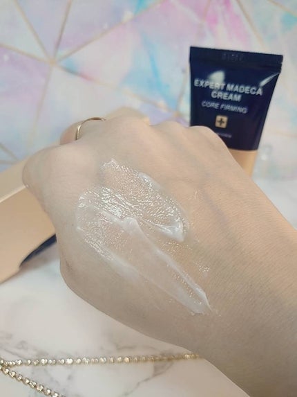 エキスパートマデカクリーム (コアファーミング)/センテリアン24/フェイスクリームを使ったクチコミ(3枚目)