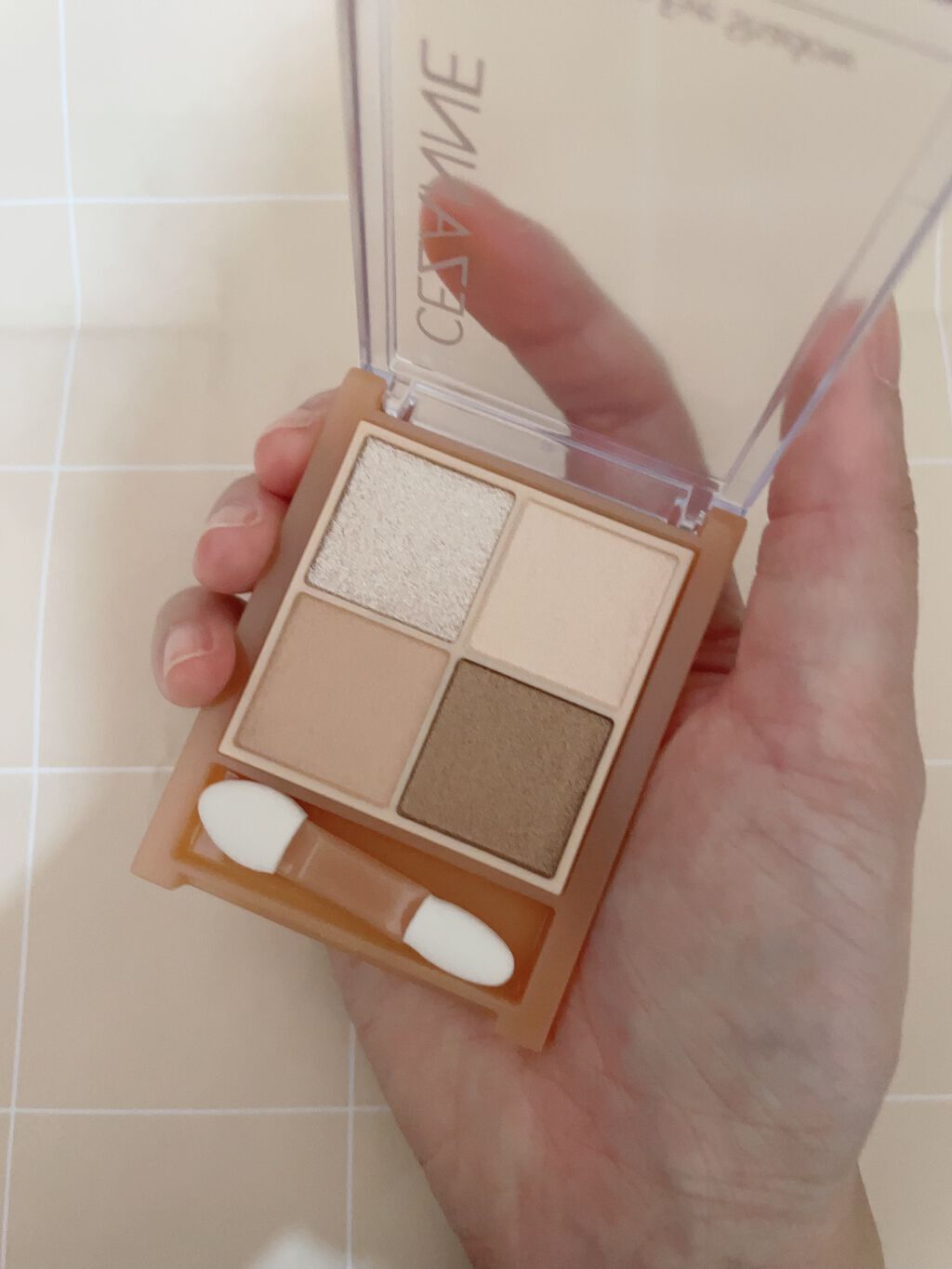 ベージュトーンアイシャドウ/CEZANNE/アイシャドウパレットを使ったクチコミ（3枚目）