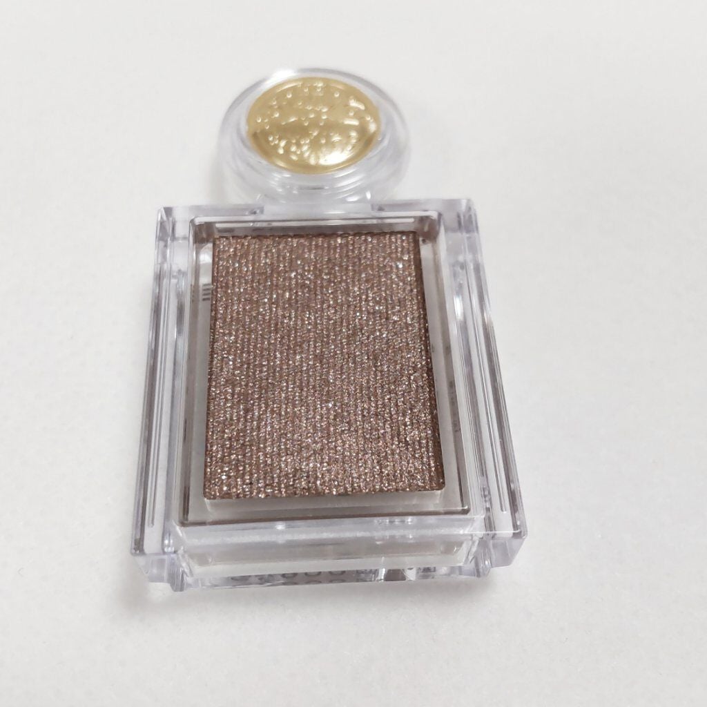 シャドーカスタマイズ/MAJOLICA MAJORCA/単色アイシャドウを使ったクチコミ(2枚目)