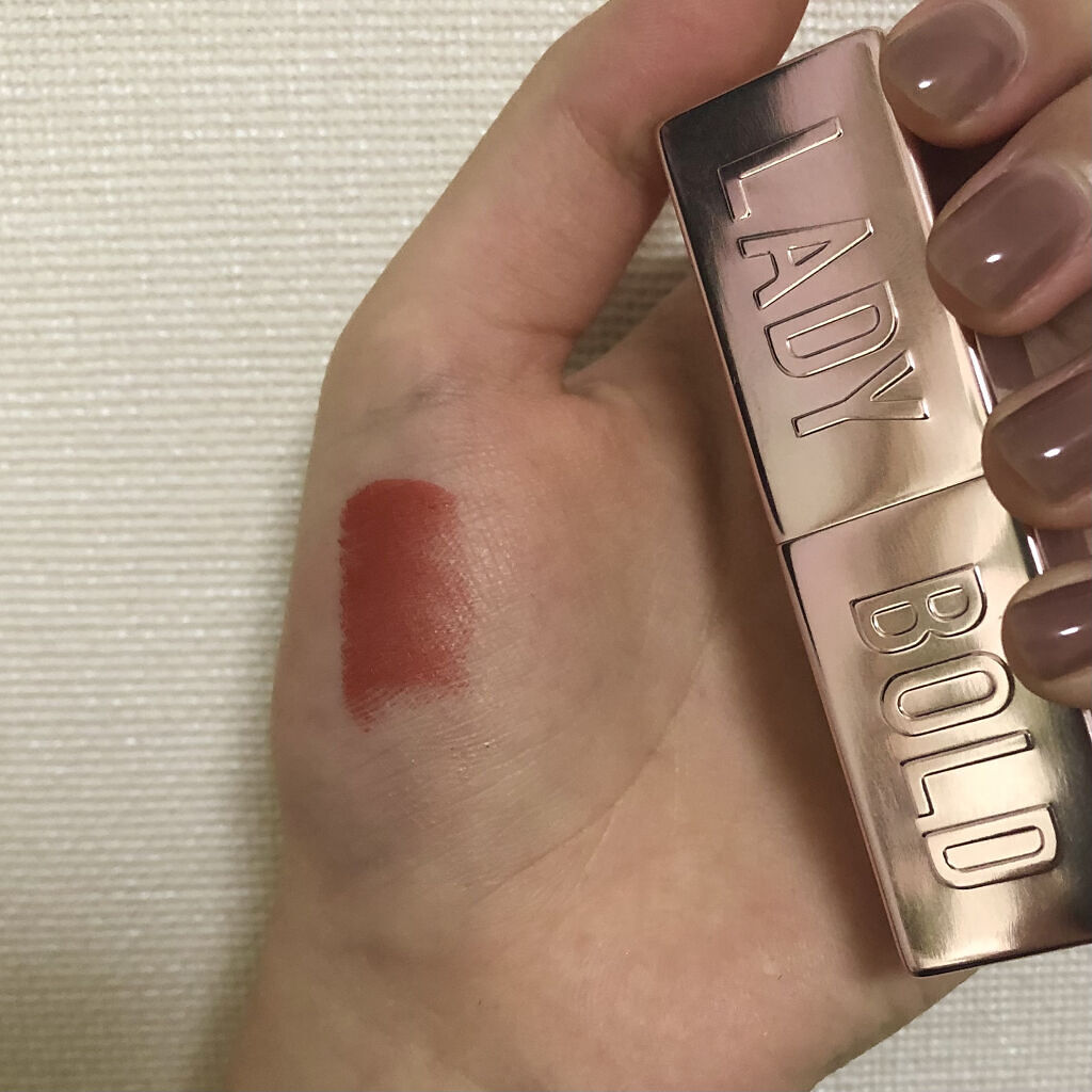 レディ ボールド リップスティック チリ パワー(アジア限定)/Too Faced/口紅を使ったクチコミ（2枚目）
