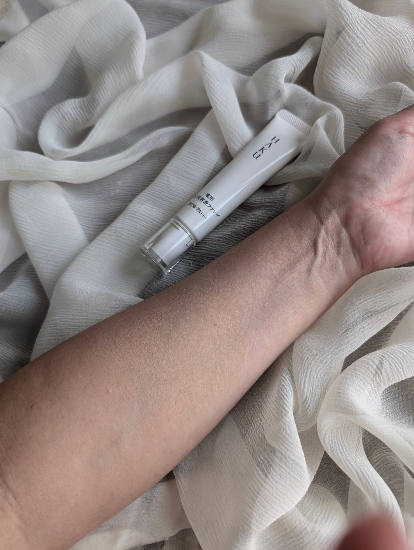 薬用 美白美容液ファンデ(医薬部外品)/HAKU/クリーム・エマルジョンファンデーションを使ったクチコミ(4枚目)