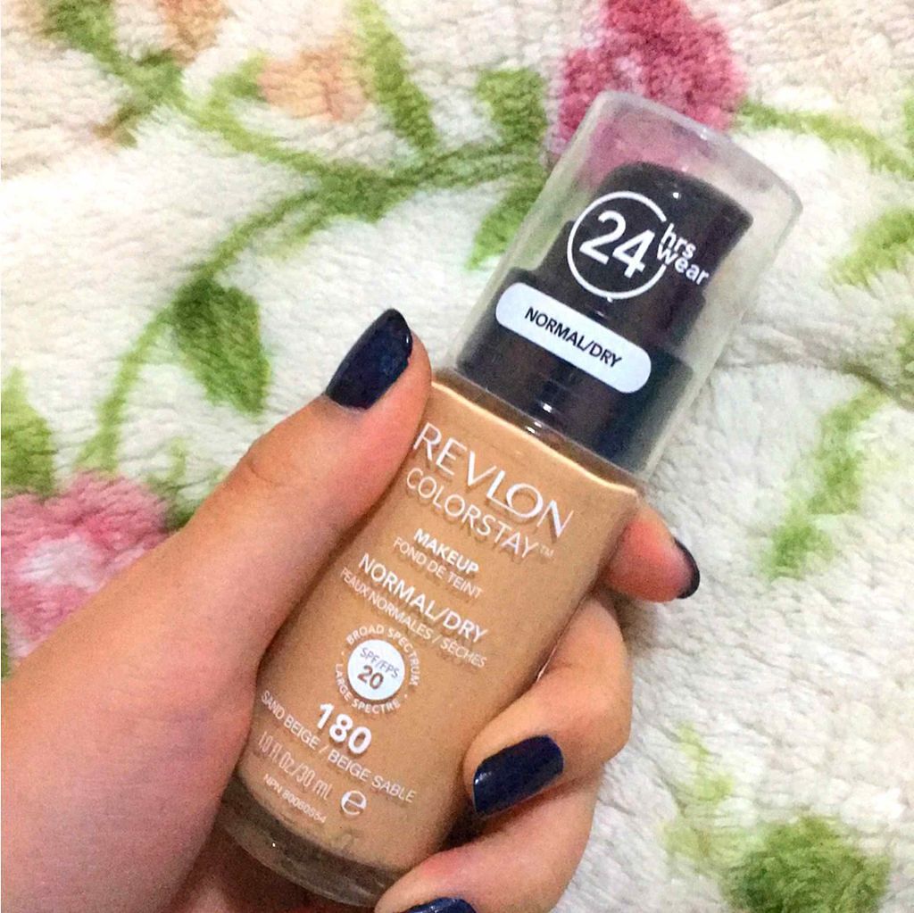 カラーステイ メイクアップ/REVLON/リキッドファンデーションを使ったクチコミ(1枚目)