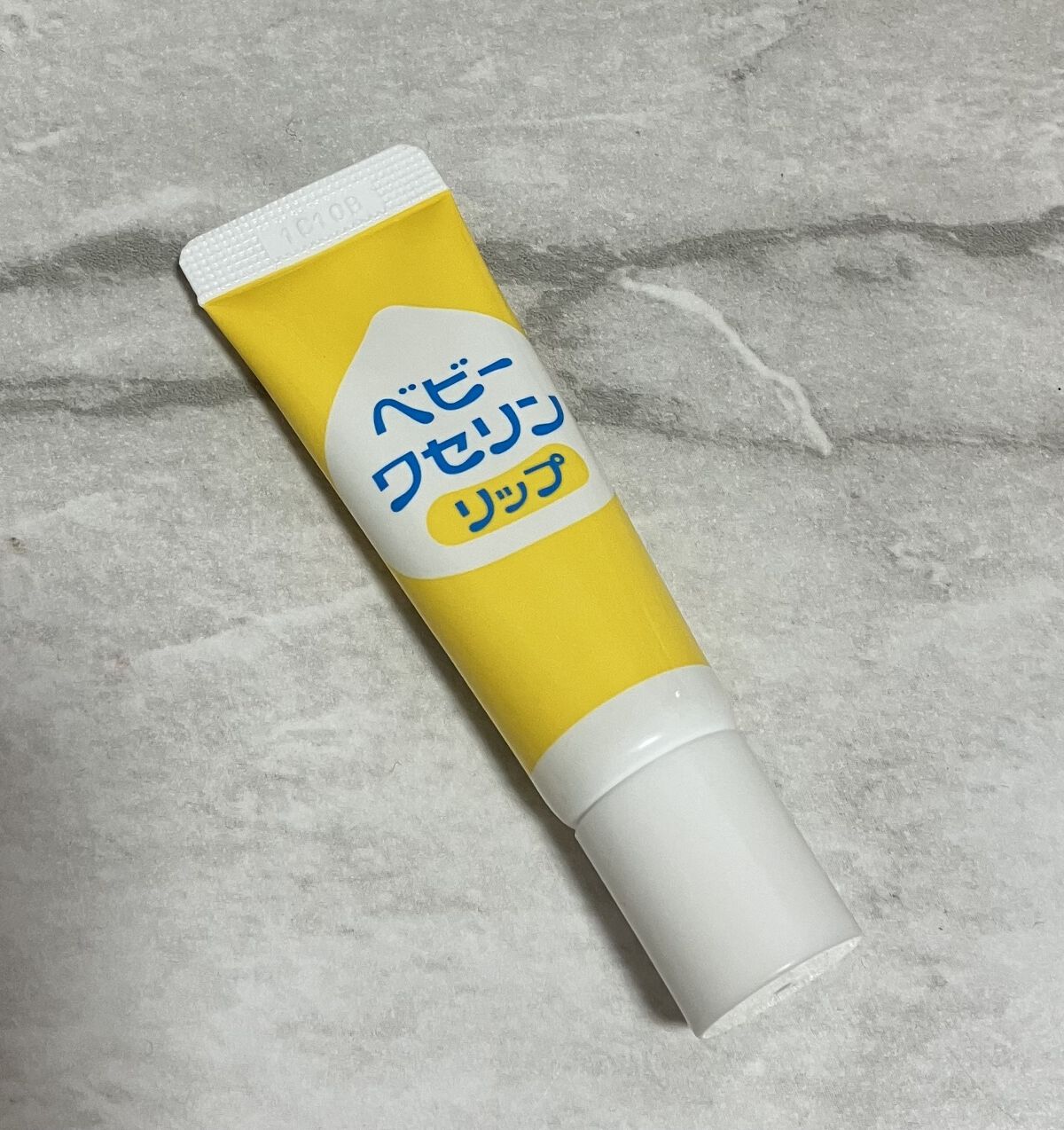 健栄製薬 ベビーワセリンリップのクチコミ「こんにちは.°ʚ(*´˘`*)ɞ°.今回は私が愛用しているベビーワセリンリップを紹介します！
.....」（2枚目）