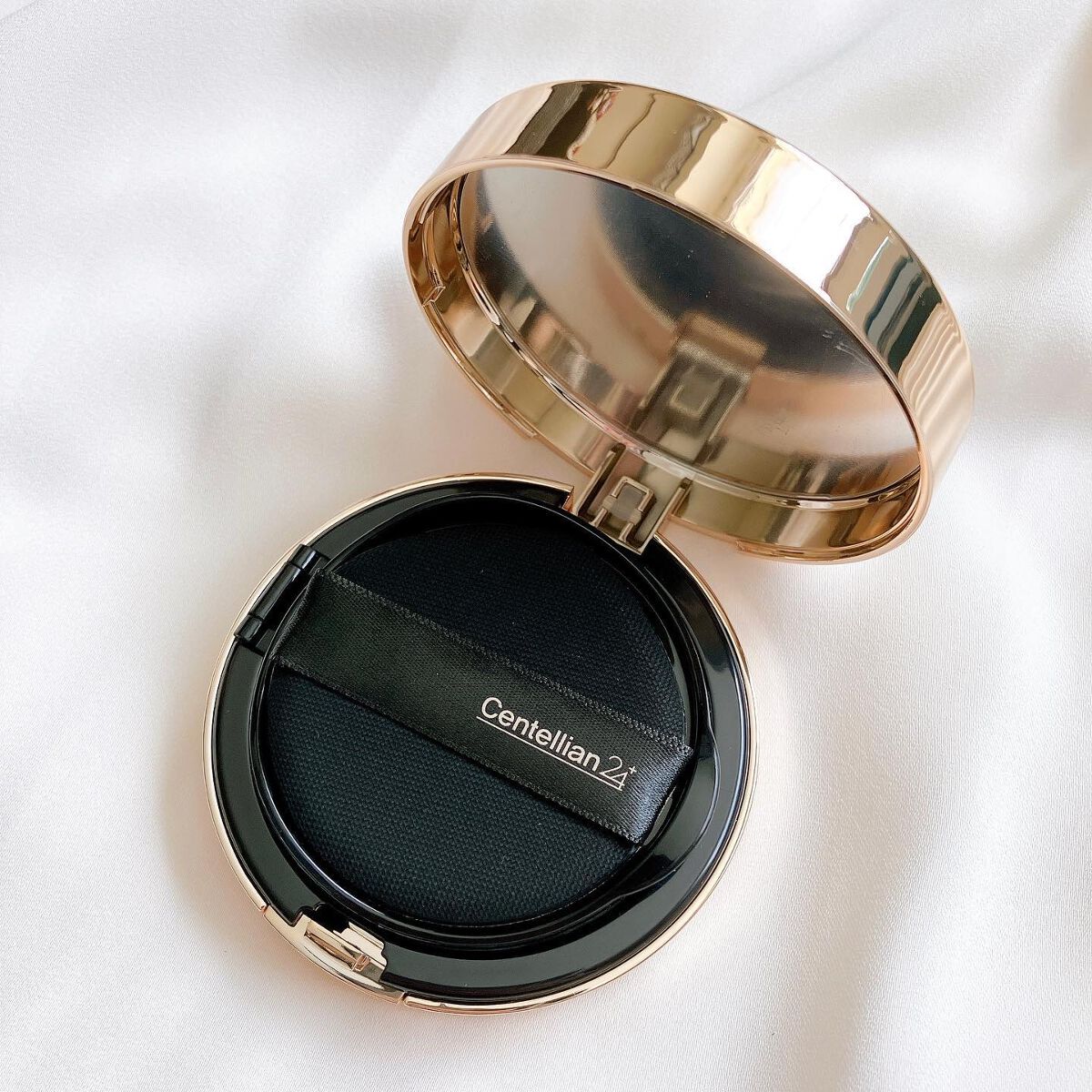 マデカグロウベールカバークッション/センテリアン24/クッションファンデーションを使ったクチコミ(2枚目)