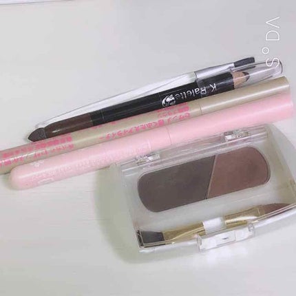 エバビレーナ アイブローパウダー/DAISO/パウダーアイブロウを使ったクチコミ(4枚目)