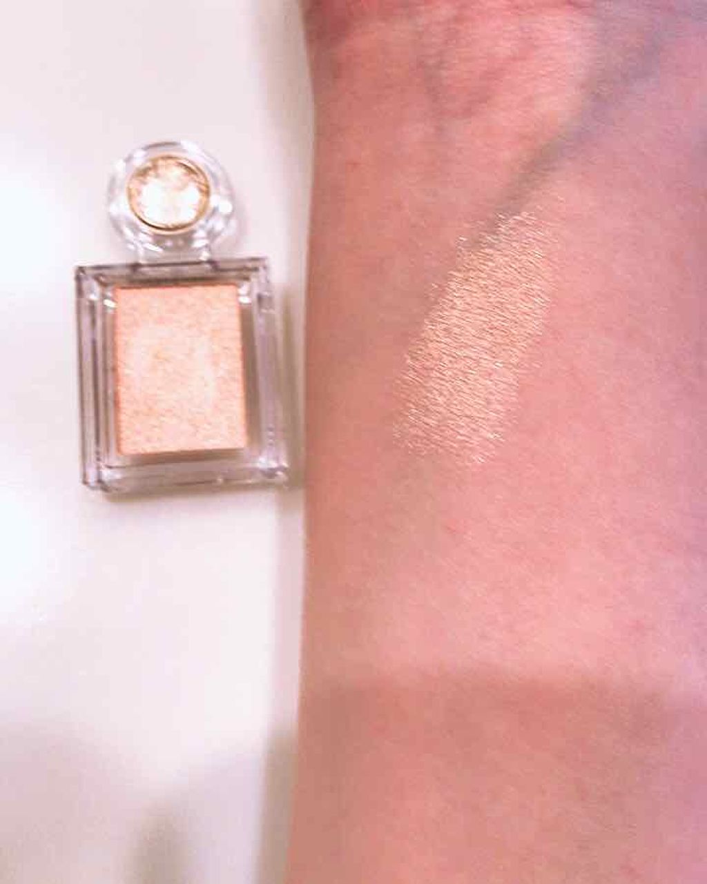 シャドーカスタマイズ/MAJOLICA MAJORCA/単色アイシャドウを使ったクチコミ（3枚目）