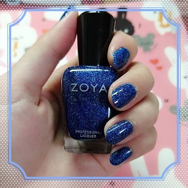 ZOYA ZP686 Dream✡｡:*

SNSでバズった夜空ポリッシュヾ( ˘ω˘ )ﾉ
ほんと〜に綺麗だし、爪に優しいというのにも惹かれました！乾きも早い♡