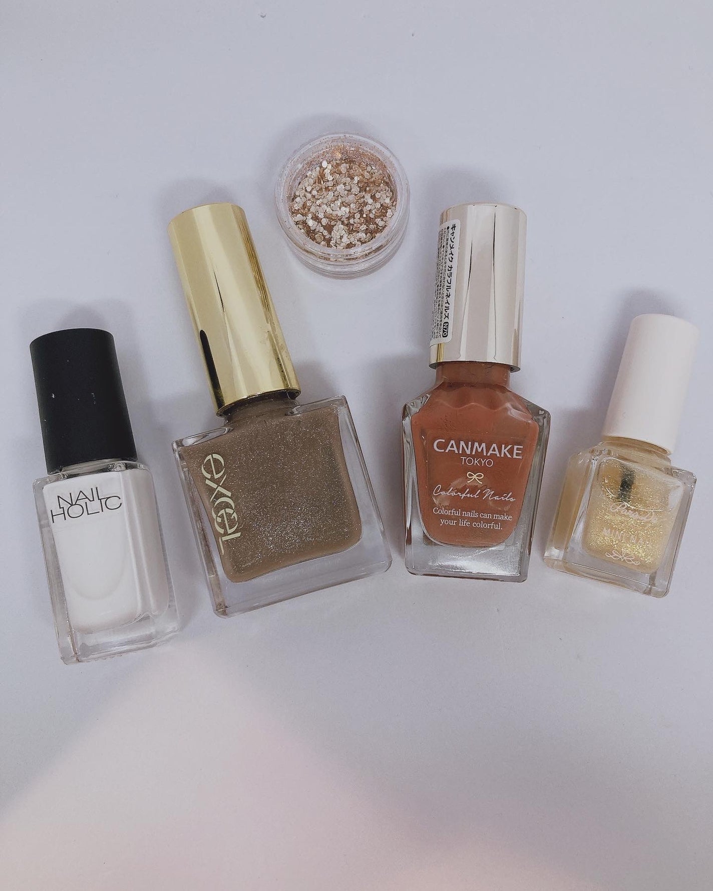 カラフルネイルズ/キャンメイク/マニキュアを使ったクチコミ(5枚目)