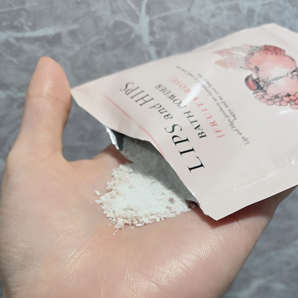 バスパウダー/LIPS and HIPS/無機塩系入浴剤を使ったクチコミ（2枚目）