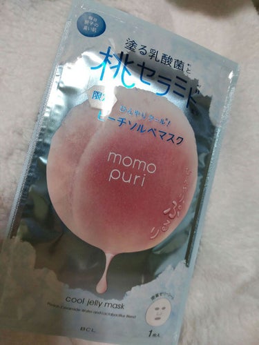 🍑2日連続 ももぷり🍑
今回は 潤いぷるジュレマスク クール🍑🍨

1箱4枚入🐇 ドンキで500円だったので買いました！


シートは厚めでしっかり密着します。

普通のシートって液体でピタッとくっつき