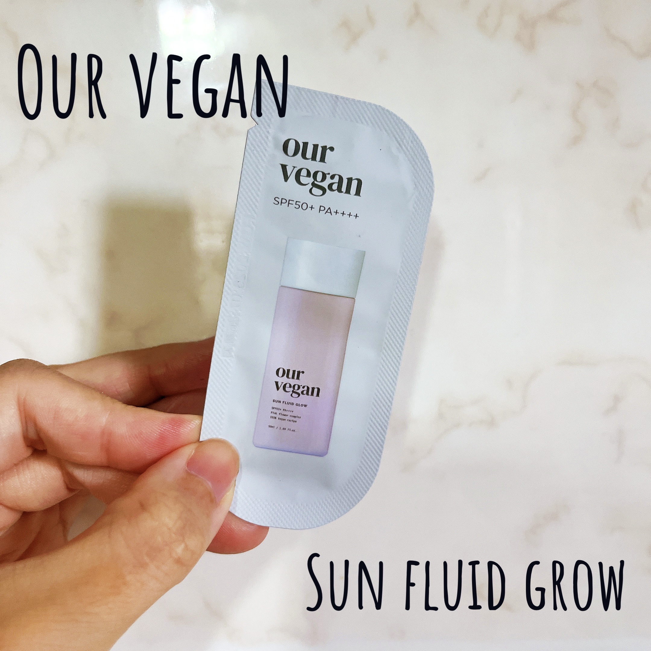 アワーヴィーガン サンプルイド グロー/manyo/化粧下地を使ったクチコミ（1枚目）