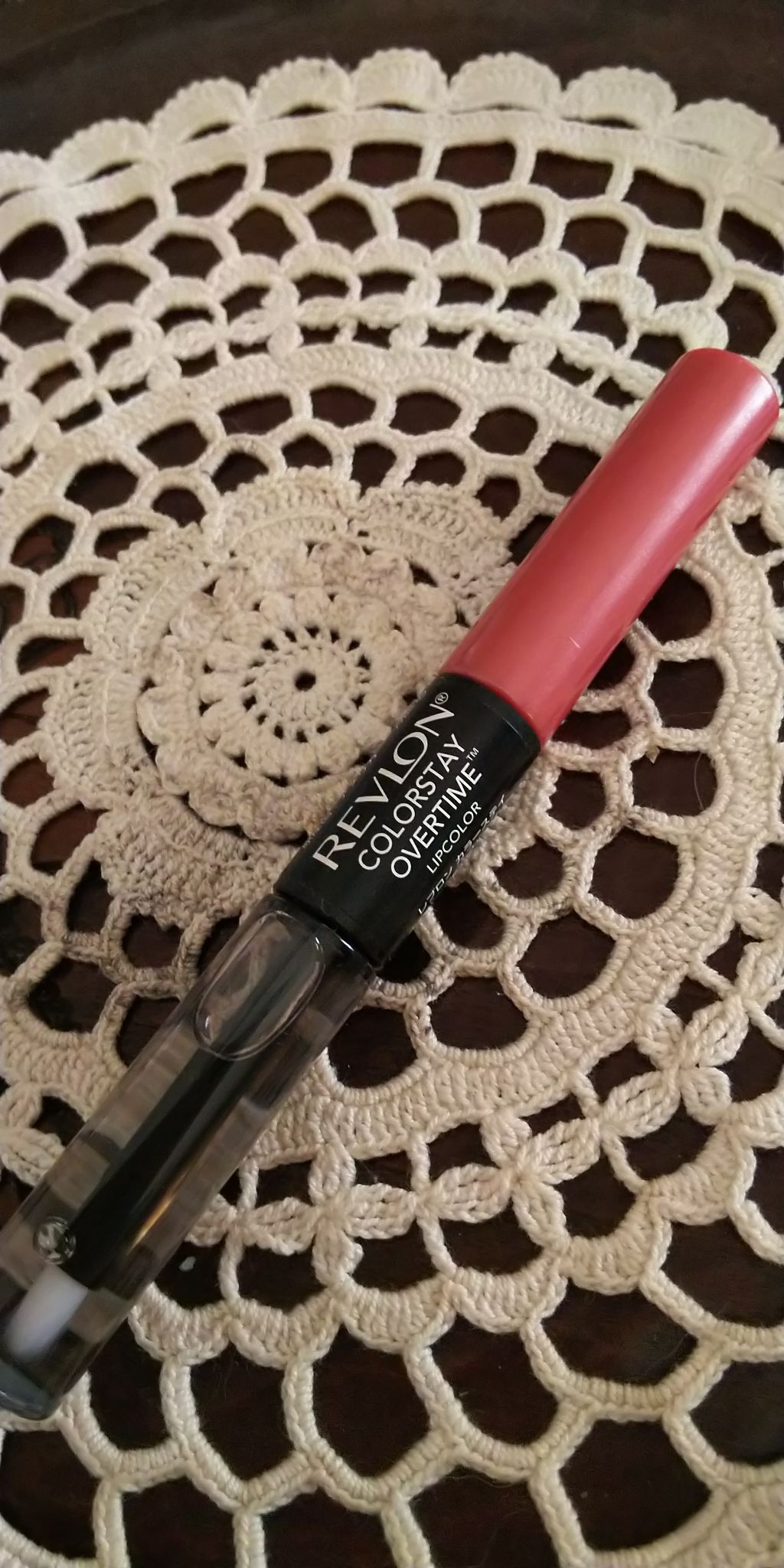 カラーステイ オーバータイム リップカラー/REVLON/リップグロスを使ったクチコミ（1枚目）