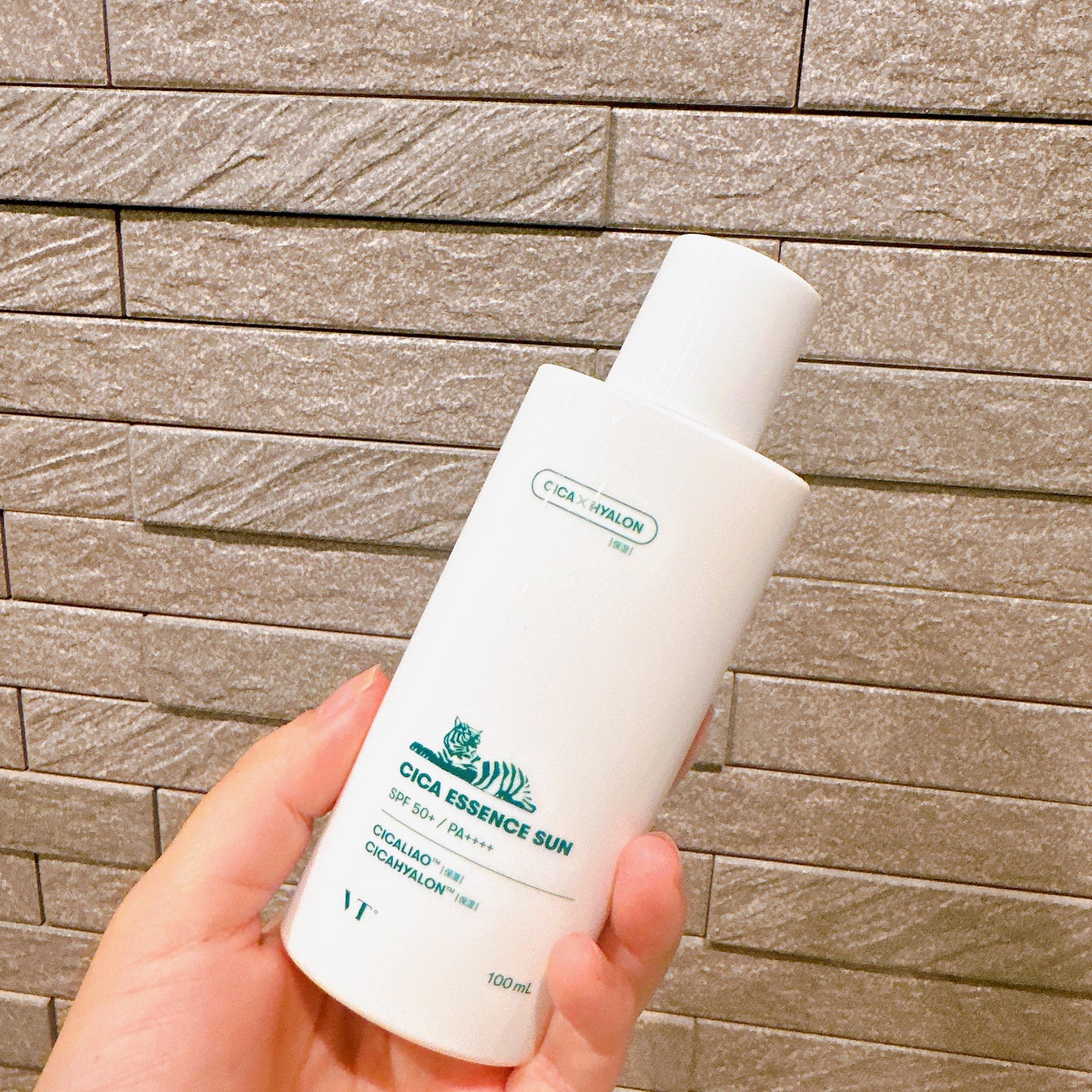 CICA エッセンスサン/VT/日焼け止めローションを使ったクチコミ(2枚目)