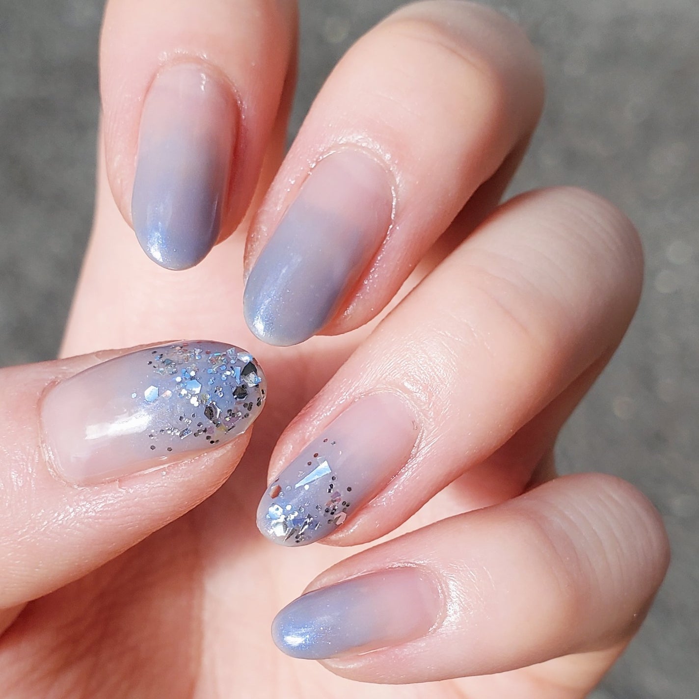 カラフルネイルズ/キャンメイク/マニキュアを使ったクチコミ(2枚目)