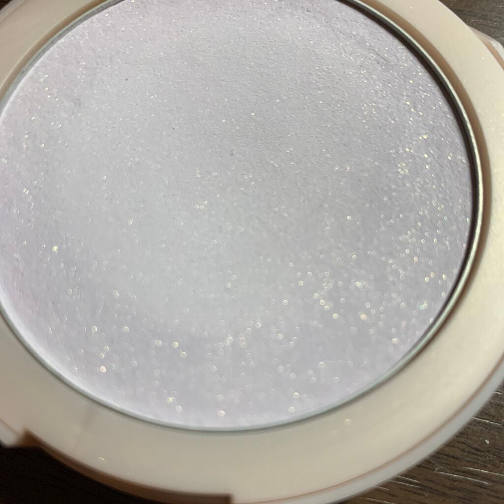 スキンライト プレスト パウダー N/REVLON/プレストパウダーを使ったクチコミ(2枚目)