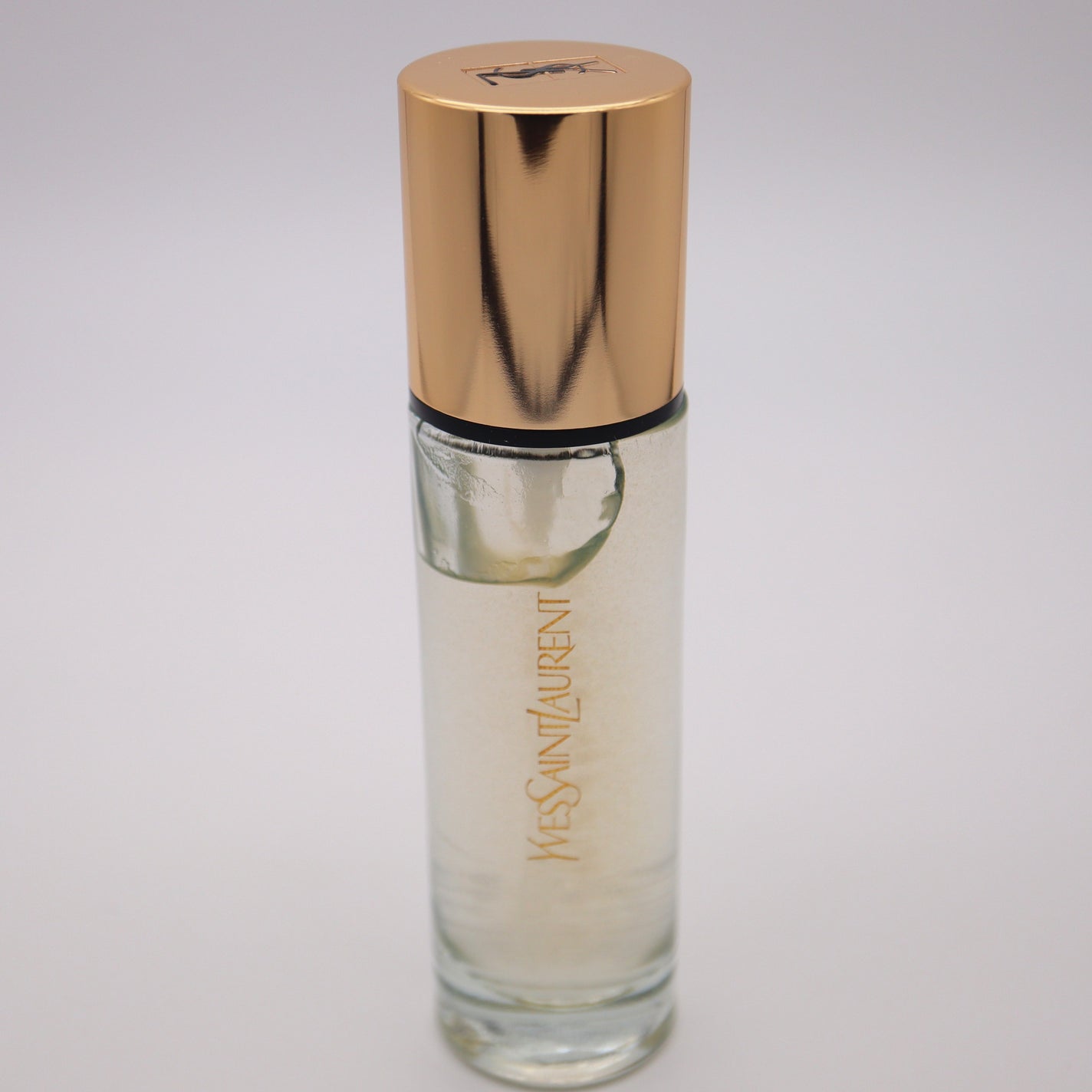 ラディアント タッチ ブラープライマー/YVES SAINT LAURENT BEAUTE/化粧下地を使ったクチコミ(2枚目)