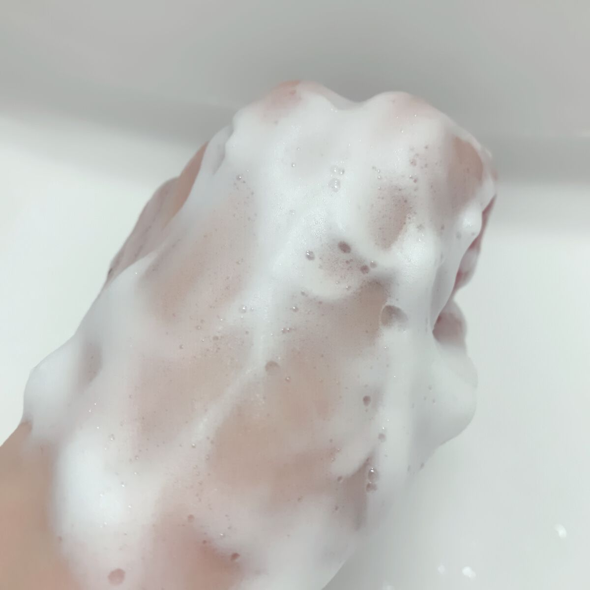 ニベア クリアビューティー弱酸性泡洗顔 皮脂すっきり/ニベア/泡洗顔を使ったクチコミ(4枚目)