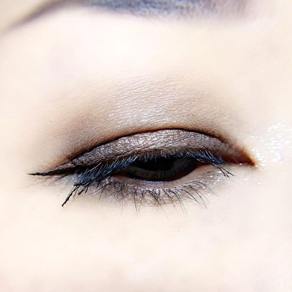 アディクション ザ アイシャドウ スパークル/ADDICTION/単色アイシャドウを使ったクチコミ（3枚目）