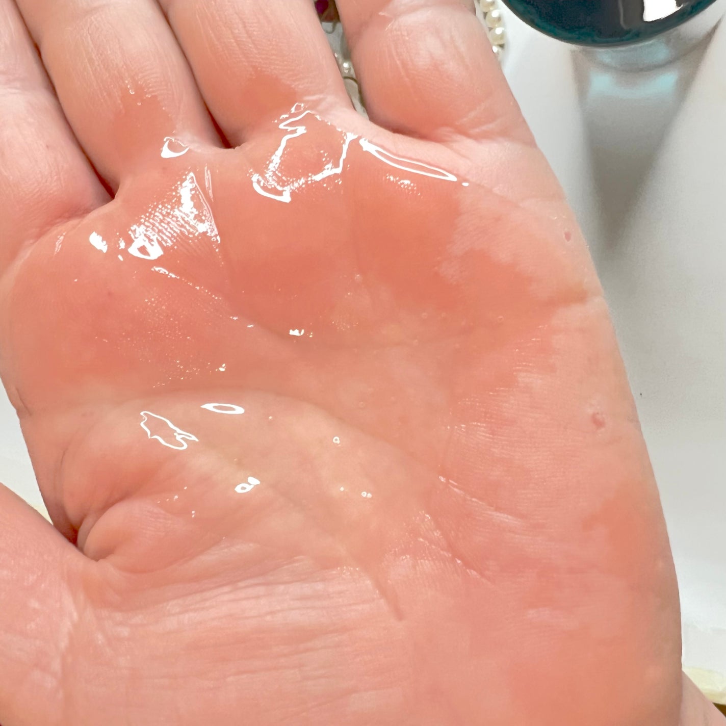 サナ リンクルターン アドバンスト 薬用リペア グロウハイドレーター【医薬部外品】/サナ リンクルターン/化粧水を使ったクチコミ(5枚目)