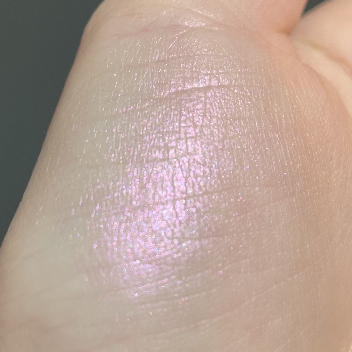 ラヴビーム グロウヴェール/lilybyred/パウダーハイライトを使ったクチコミ（3枚目）