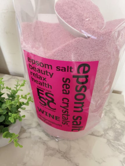 あみあみ on LIPS 「エプソムソルトのワイン🍷興味があり早速入れて入ってみました❣️..」(2枚目)