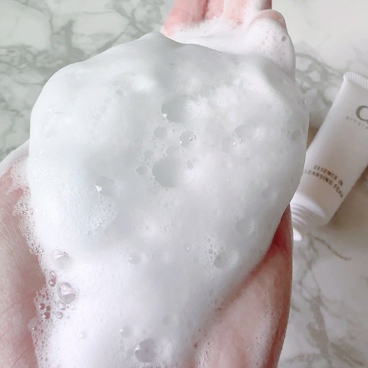 エッセンスイン クレンジングフォーム/d プログラム/洗顔フォームを使ったクチコミ(4枚目)