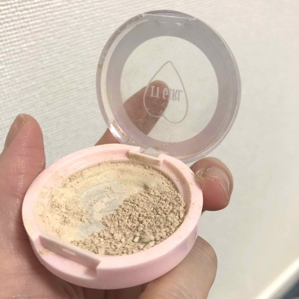 ダイソー×IT GIRL アイシャドウ/DAISO/単色アイシャドウを使ったクチコミ(2枚目)