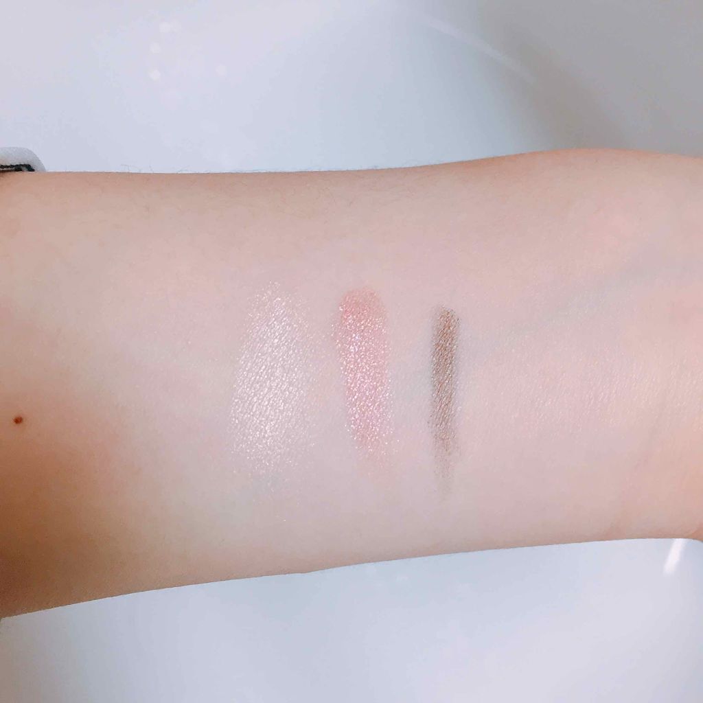 トーンアップアイシャドウ/CEZANNE/アイシャドウパレットを使ったクチコミ(2枚目)