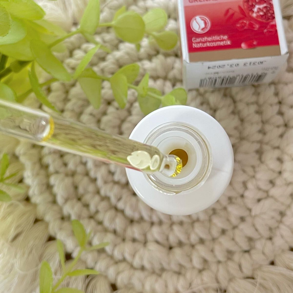 ざくろ フェイシャルオイル/WELEDA/フェイスオイルを使ったクチコミ（2枚目）