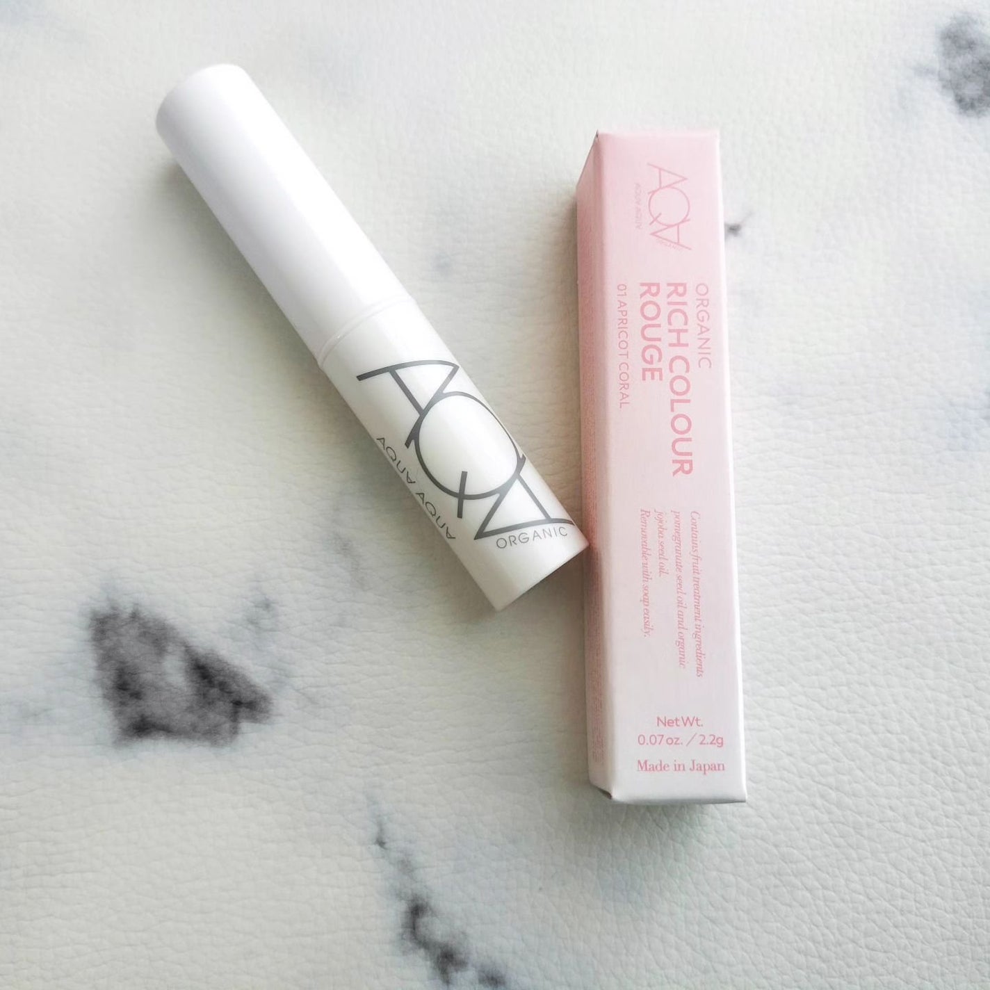 オーガニックリッチカラールージュ/アクア・アクア/口紅を使ったクチコミ(2枚目)