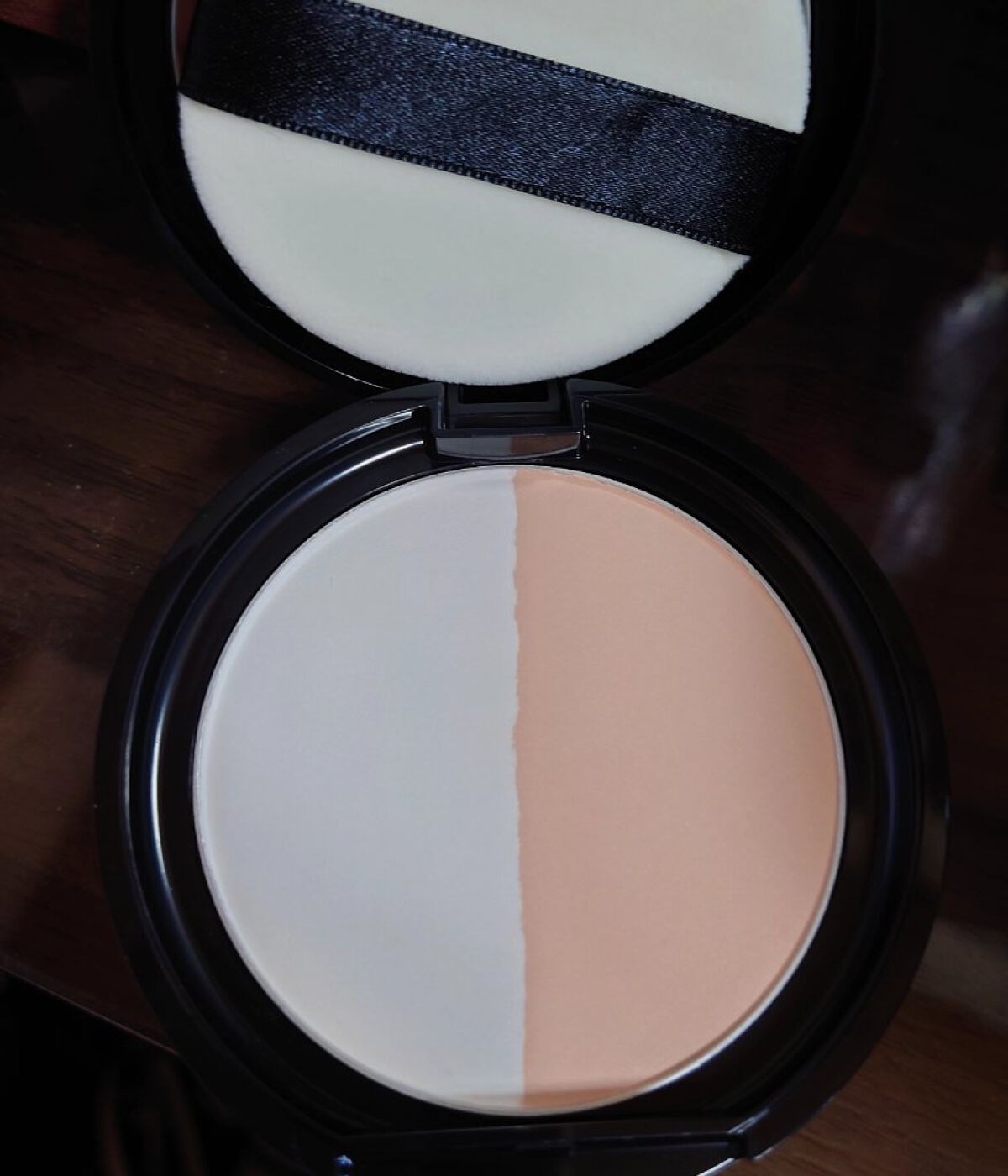 ムーンプレストブライトパウダー/KATE/プレストパウダーを使ったクチコミ（2枚目）