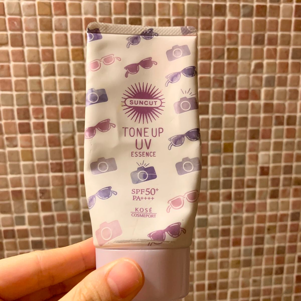 トーンアップUV エッセンス/サンカット®/日焼け止めローションを使ったクチコミ(1枚目)