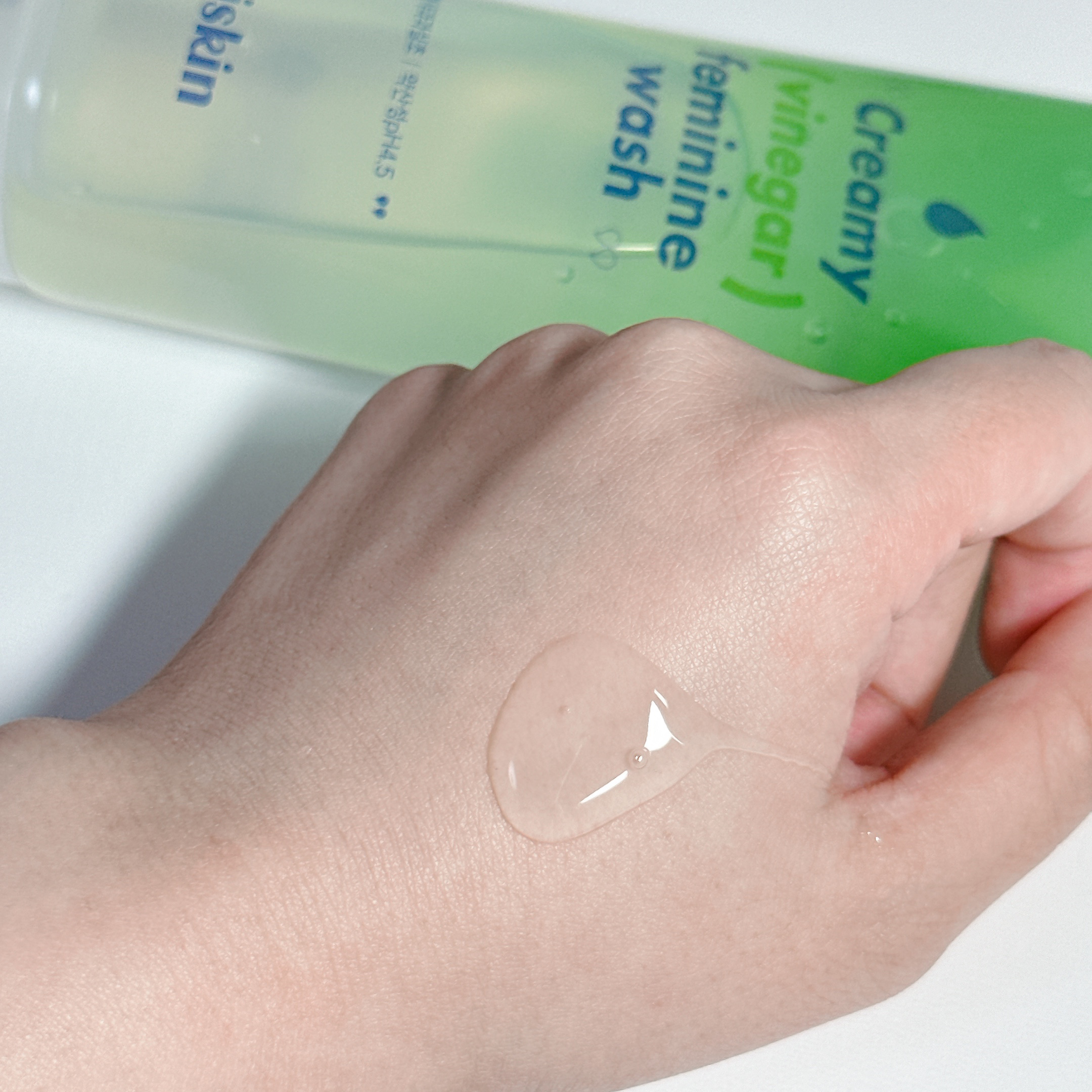 クリーミービネガーフェミニンウォッシュ/suiskin/ボディソープを使ったクチコミ（3枚目）