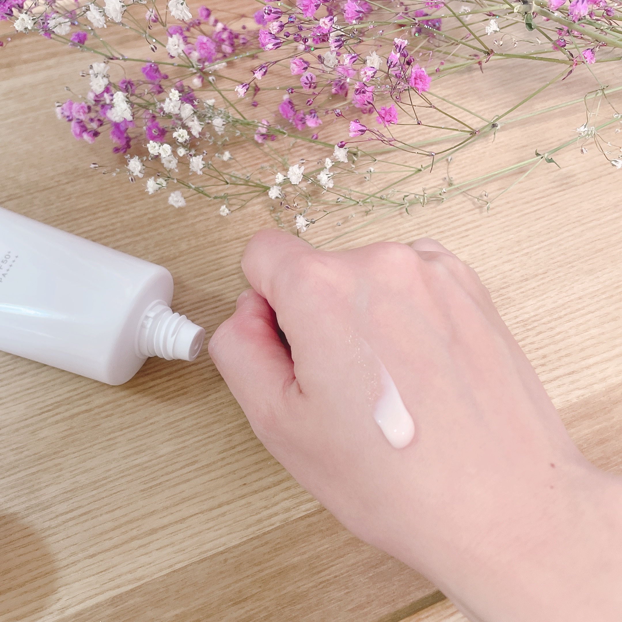 ナイアミドUVデイクリーム/SHIRORU/日焼け止めクリームを使ったクチコミ（3枚目）