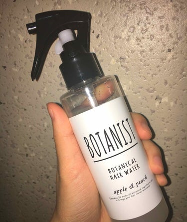 🖤BOTANIST ボタニカルヘアウォーター
    アップル🍎とピーチ🍑の香り

◎髪の毛サラサラ◎香り持続◎

⚠︎コスパ悪い⚠︎高くてリピートしずらい⚠︎

#BOTANIST #ボタニスト
#ヘ