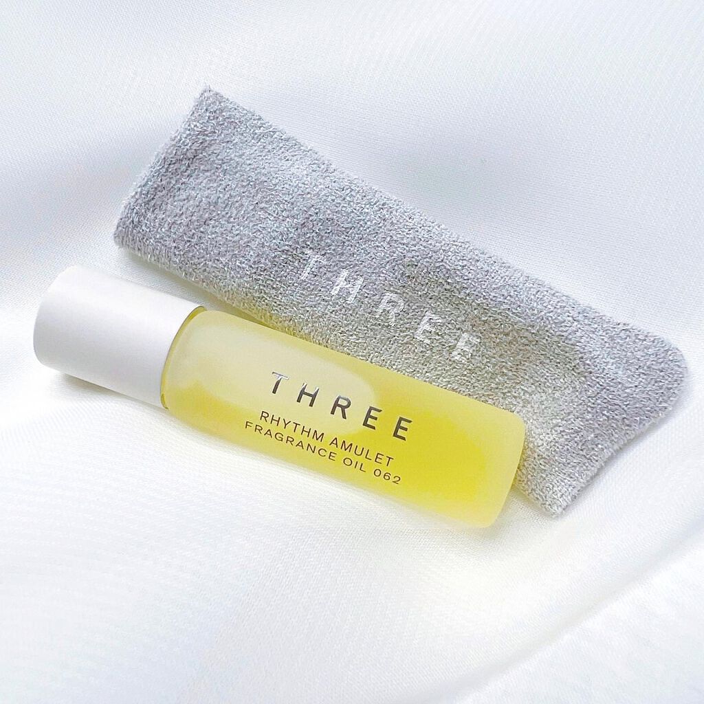 リズムアミュレットフレグランスオイル/THREE/香水(その他)を使ったクチコミ（2枚目）