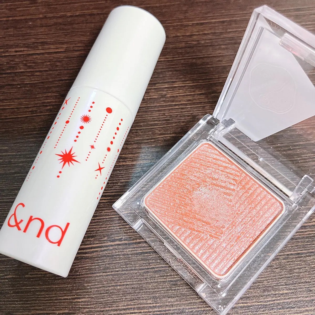 オーラデュウ プリズム イルミネーター ピコ/SHISEIDOザ・メーキャップ/単色アイシャドウを使ったクチコミ（3枚目）