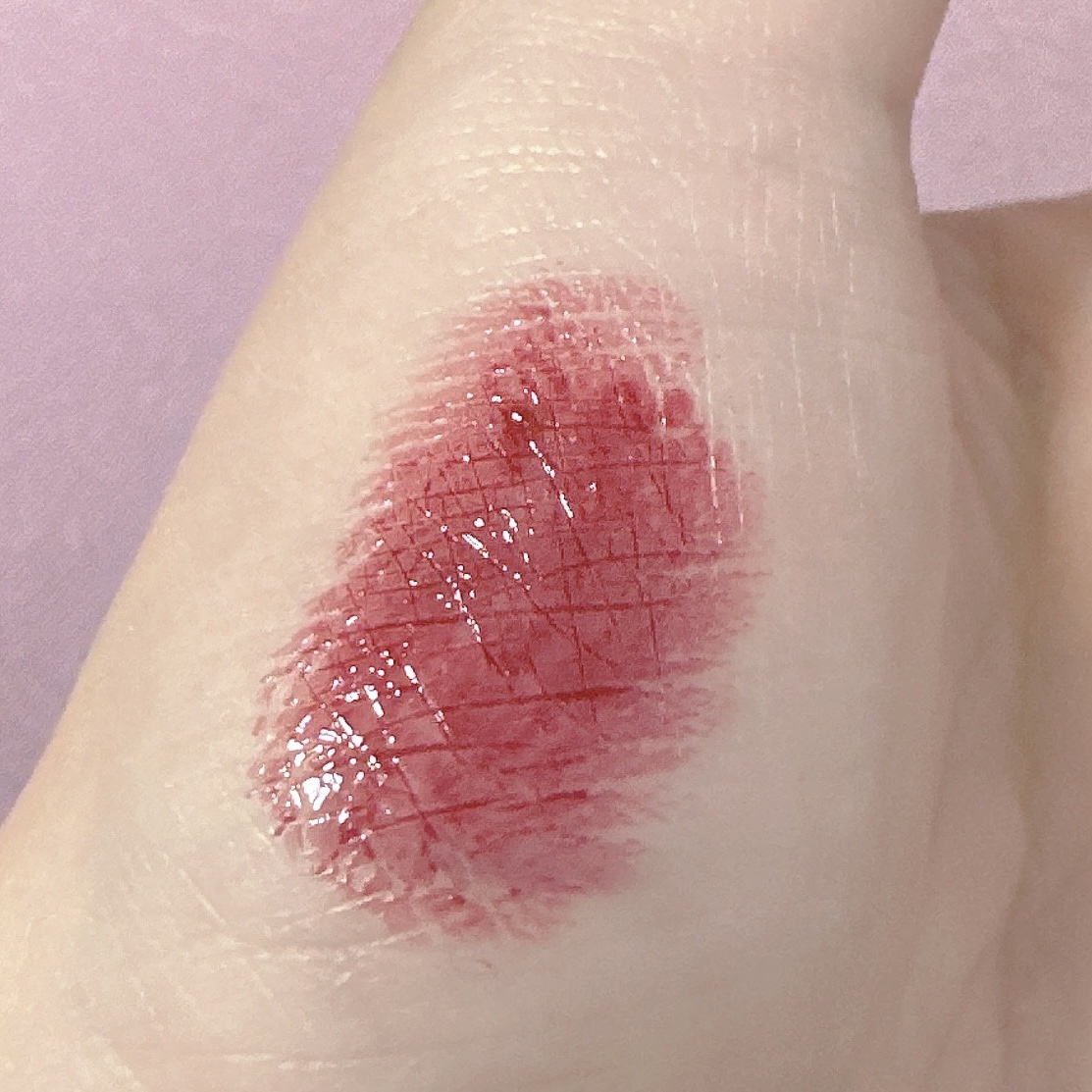 ボンディンググロウリップスティック 216 ウィンター/Laka/口紅を使ったクチコミ（2枚目）