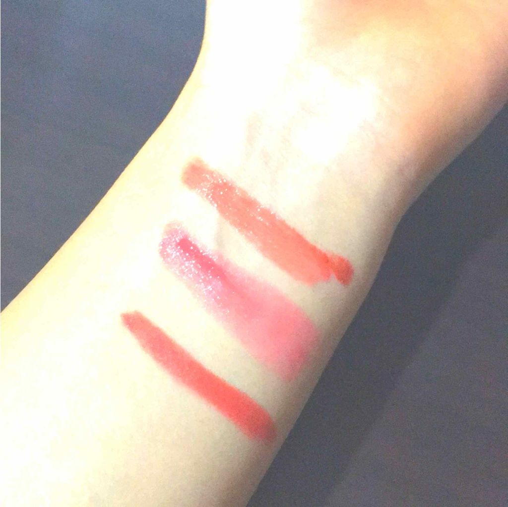 ラスティンググロスリップ/CEZANNE/口紅を使ったクチコミ(2枚目)