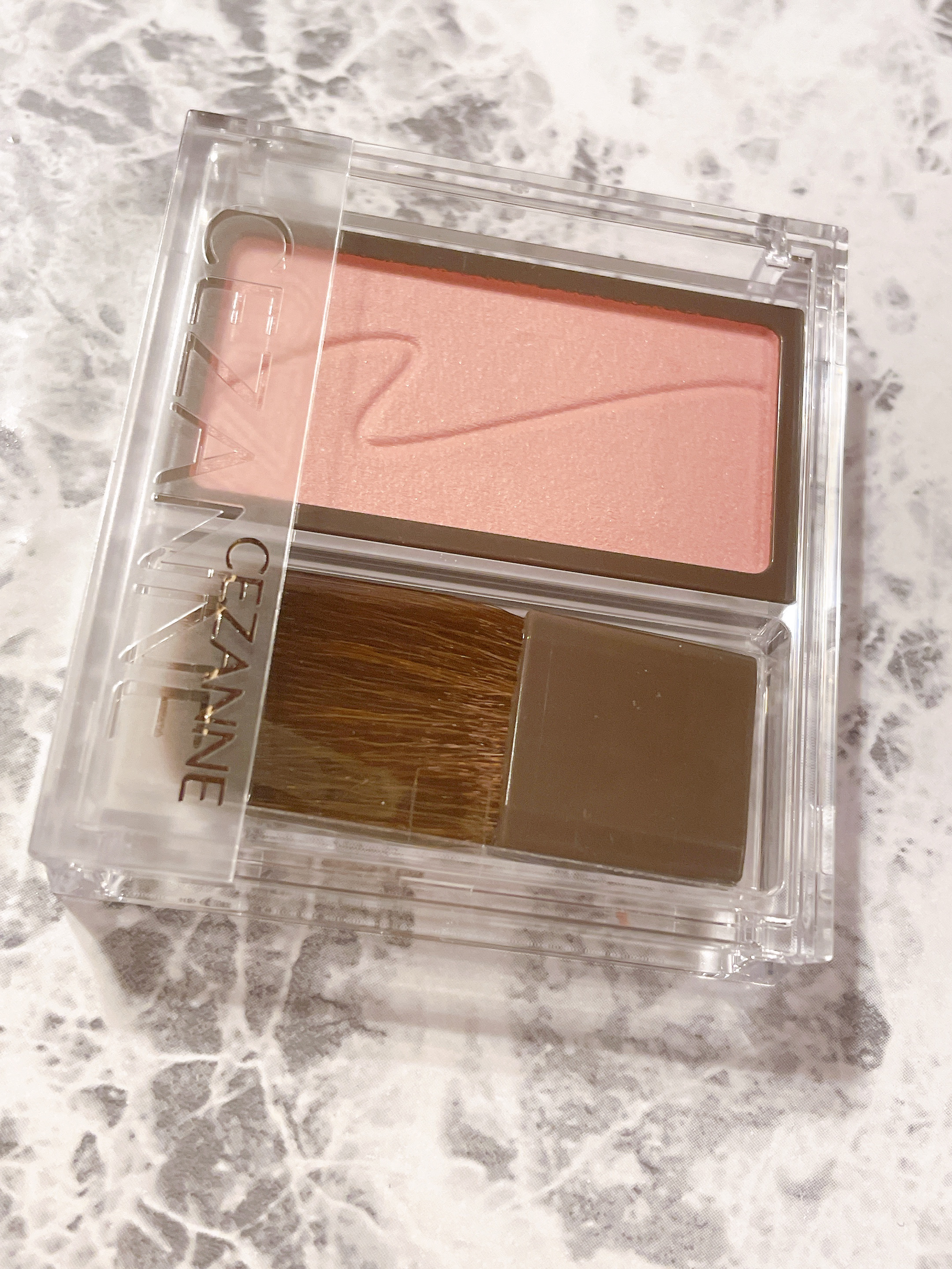 チークブラッシュ/CEZANNE/パウダーチークを使ったクチコミ（2枚目）