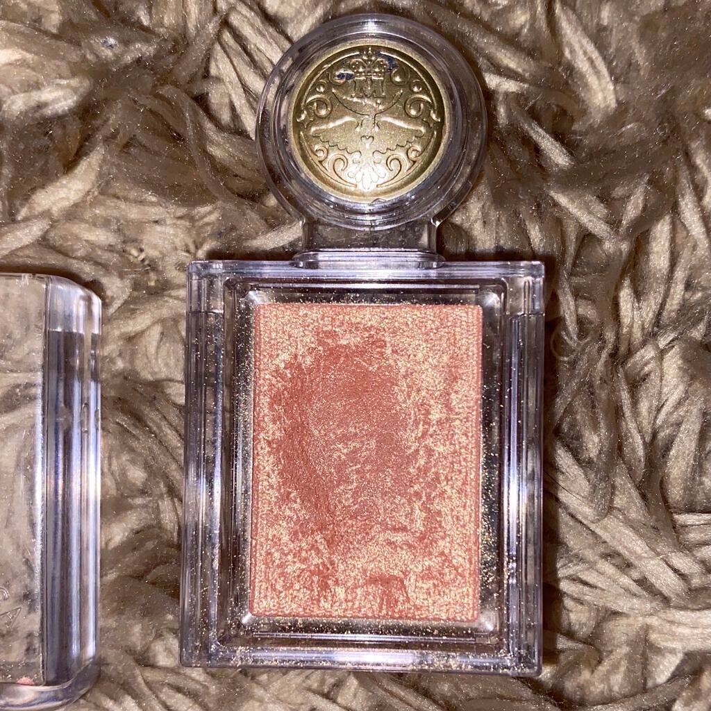 シャドーカスタマイズ/MAJOLICA MAJORCA/単色アイシャドウを使ったクチコミ(3枚目)