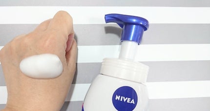 ニベア クリアビューティー弱酸性泡洗顔 もっちり美肌/ニベア/泡洗顔を使ったクチコミ(1枚目)