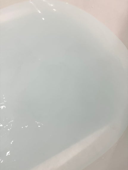 フレモ バスパウダー グレイスサンダルウッド/FLEMO/無機塩系入浴剤を使ったクチコミ(4枚目)