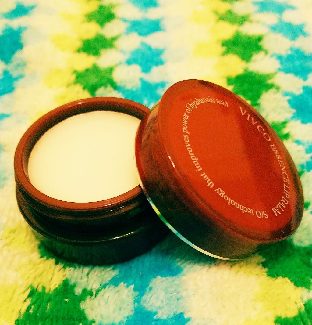 エッセンスリップバーム/VIVCO(ヴィヴコ）/リップバームを使ったクチコミ（1枚目）