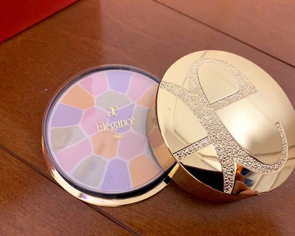 エレガンス ラ プードル オートニュアンス リクスィーズ/Elégance/プレストパウダーを使ったクチコミ(1枚目)