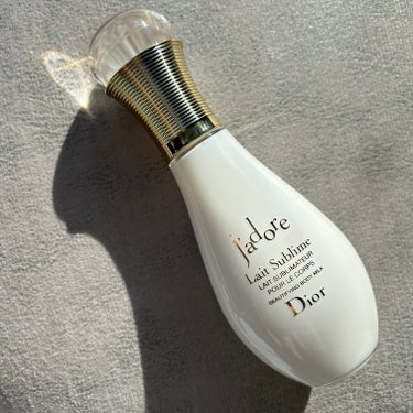 Dior ジャドール ボディ ミルクのクチコミ「高かろう良かろう、でもないな、
この量でこの価格は
平民にはコスパ悪いと感じてしまいました、
.....」（1枚目）