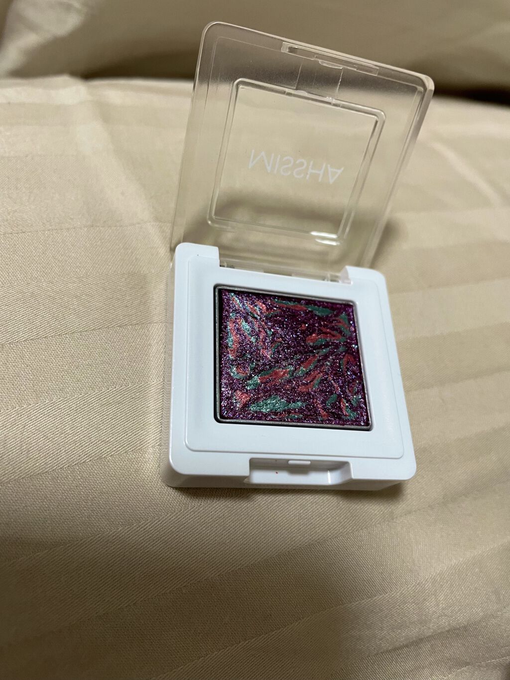 グリッタープリズム シャドウ/MISSHA/グリッターを使ったクチコミ（2枚目）