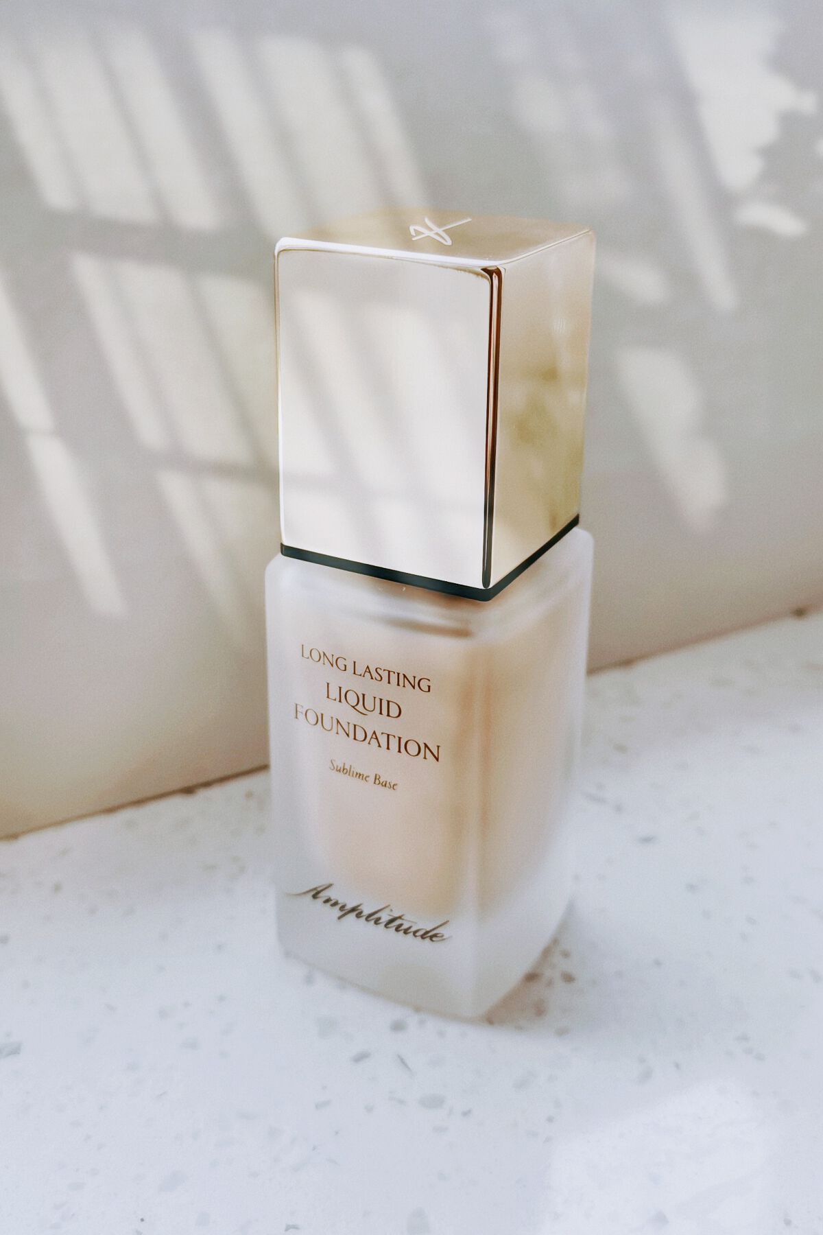 ロングラスティング リキッドファンデーション/Amplitude/リキッドファンデーションを使ったクチコミ(1枚目)